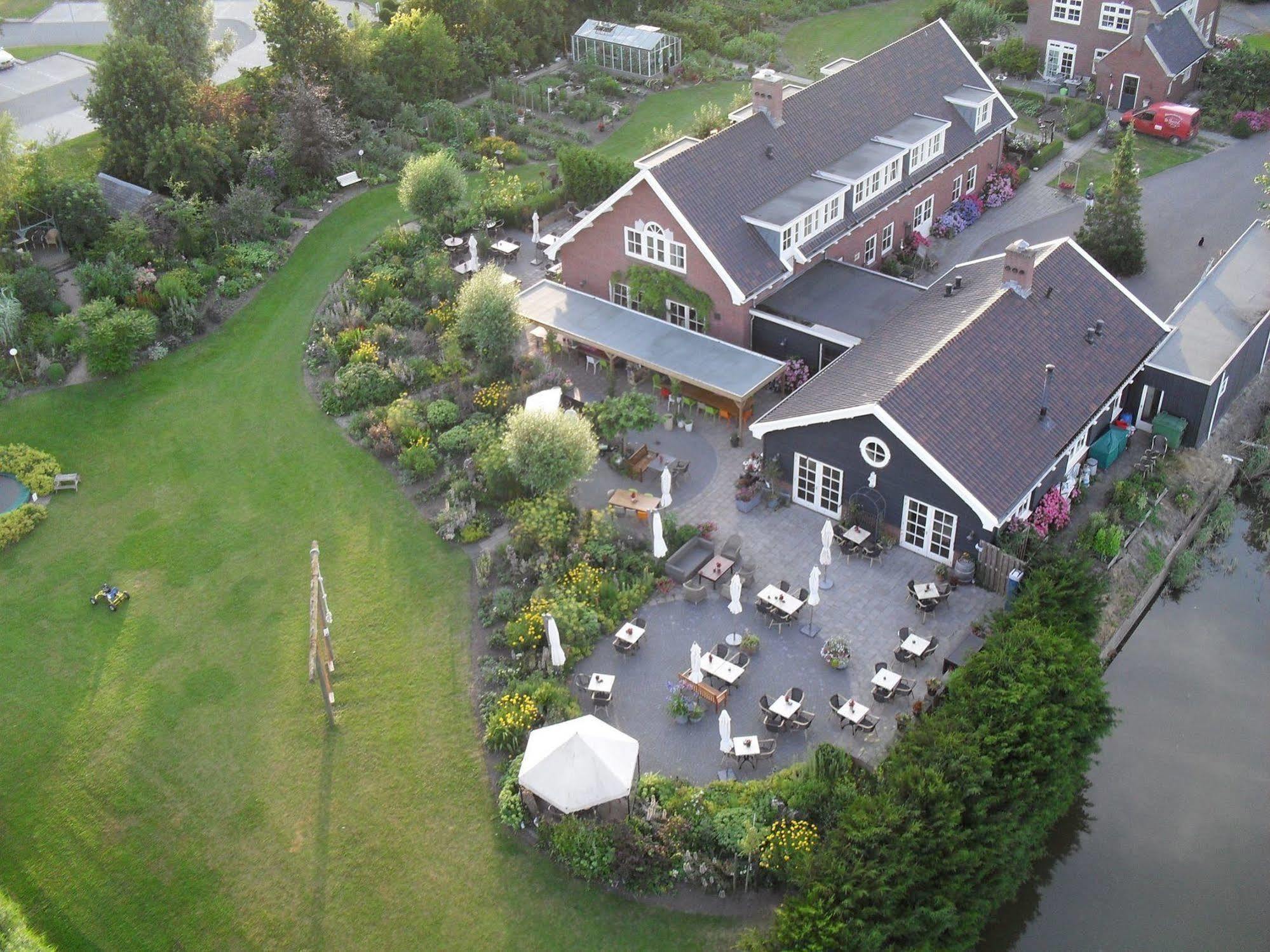 De Sfeerstal Nieuwveen